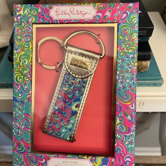 New In Box Lilly Pulitzer Key Fob, Lagoon (153613). Iconic Lilly colors. Gift. - Picture 1 of 1